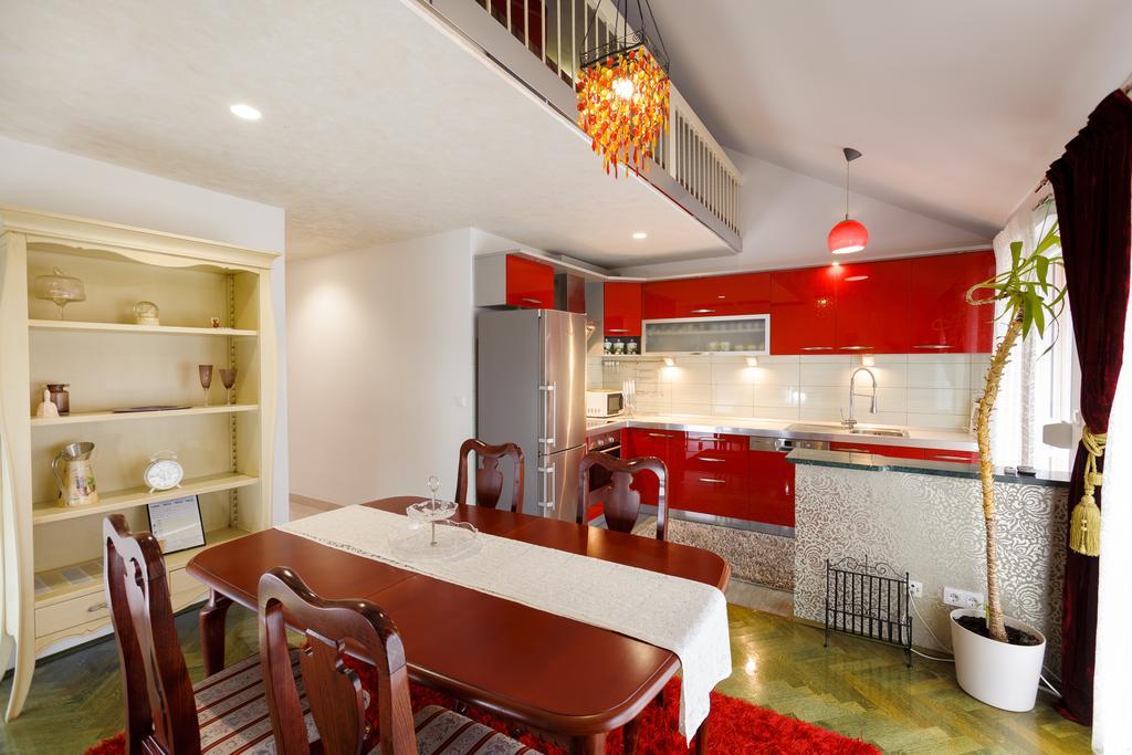 Amigo Comfort Apartments Σπλιτ Εξωτερικό φωτογραφία
